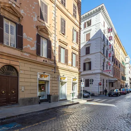 Your Elegant Loft At Termini Station