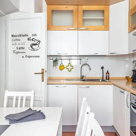Daire Your Elegant Loft At Termini Station *
