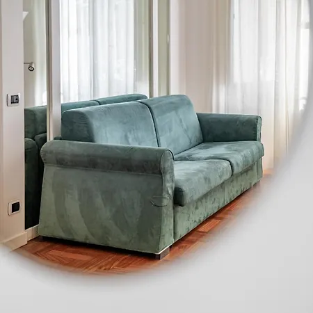 Your Elegant Loft At Termini Station Daire