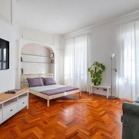 Your Elegant Loft At Termini Station